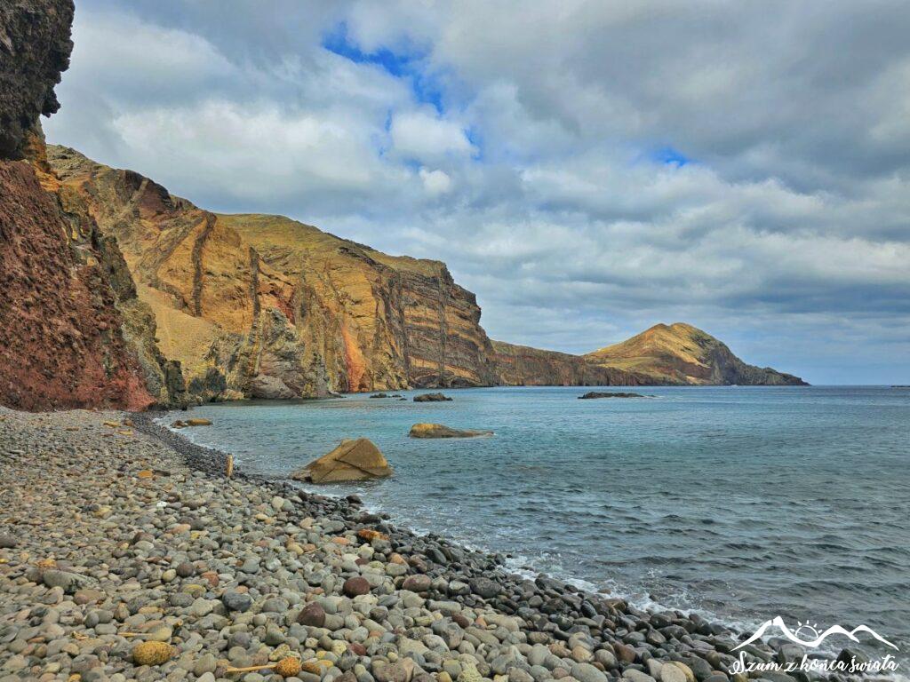 Praia da Baia D'Abra